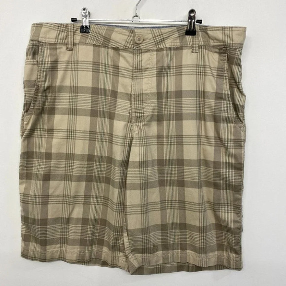 Columbia Men's Regular Fit Shorts 38x12 Plaid FLAWED - Picture 1 of 9